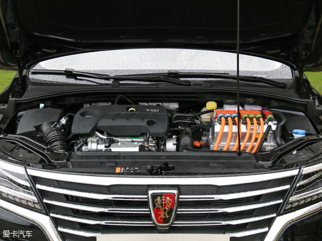 体验荣威550米乐PLUGIN插电式混合动力轿车