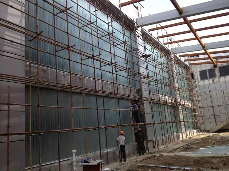 中国建材玻璃工程板米乐块重组其建材国际工程并转入蚌埠研究所